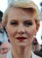 Рената Литвинова блеснула на Каннском кинофестивале Рената Литвинова блеснула на Каннском кинофестивале