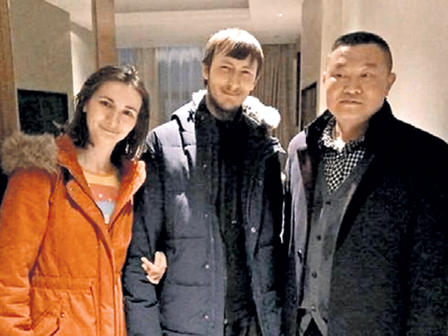 Китайский врач спас заблудившихся русских