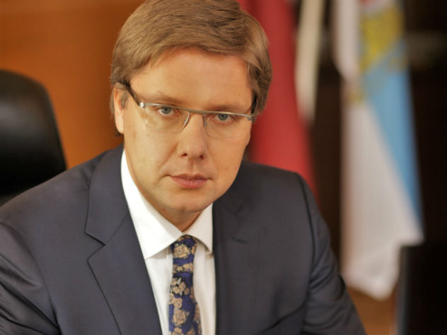 Мэру Риги грозит штраф за разговоры на русском