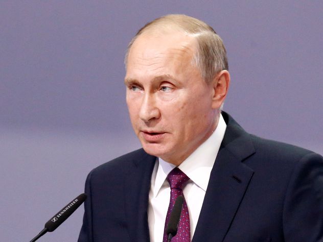 Путин узаконил замену денежных выплат по ОСАГО ремонтом