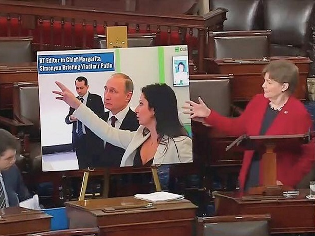 Захарова высказалась о «рассекреченной» фотографии Путина и Симоньян