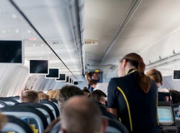 Суд не поддержал полных стюардесс в споре с «Аэрофлотом»