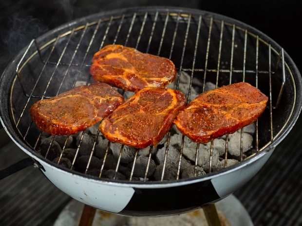 Дай жару: Основные правила жарки мяса на огне
