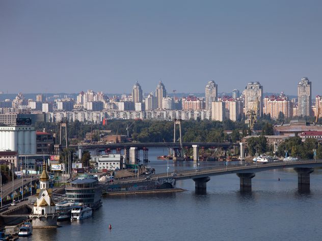 Замглавы администрации Порошенко погиб, катаясь по Днепру, в последний день отпуска
