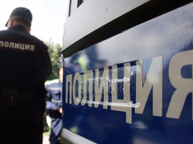 Омским полицейским пришлось разнимать подравшихся коллег