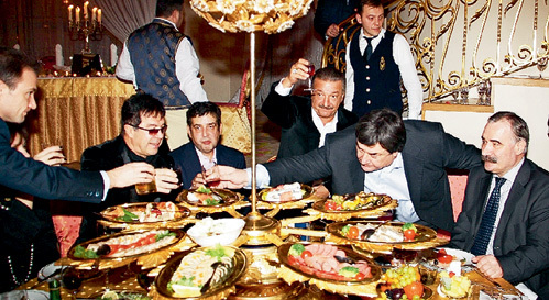 Ресторан «Сафиса»: переплюнуть Тельмана ИСМАИЛОВА по затратам на VIP-вечеринки пока никому не удалось