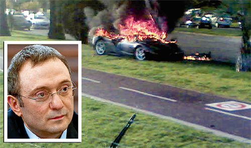 Пять лет назад в Ницце автомобиль «Ferrari Enzo», которым управлял миллиардер Сулейман КЕРИМОВ, врезался в дерево. По словам очевидцев, Керимов выбежал, объятый пламенем, и катался по земле, пытаясь потушить огонь...