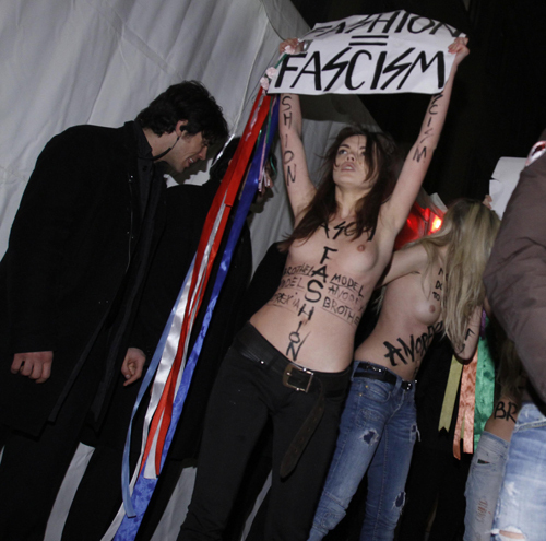    FEMEN    .