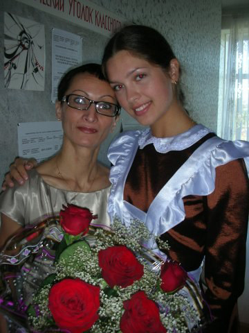 Елизавета ГОЛОВАНОВА закончила школу с золотой медалью.