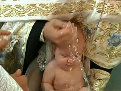 Крещение дочки Филиппа КИРКОРОВА Аллы-Виктории (Кадр Первого канала)