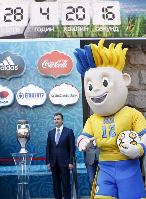 Евро-2012 вызовет на Украине дефолт