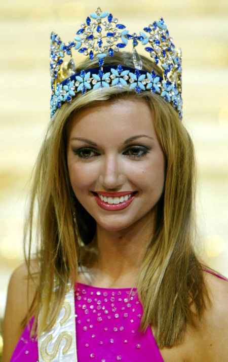 Розанна в короне «Мисс Мира» в 2003 году