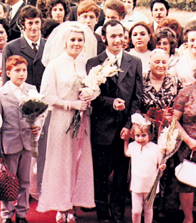 Выходя первый раз замуж - за Виктора ШУМИЛОВИЧА, Люба надела белое свадебное платье