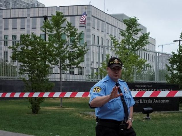 Взрыв в американском посольстве из теракта стал злостным хулиганством
