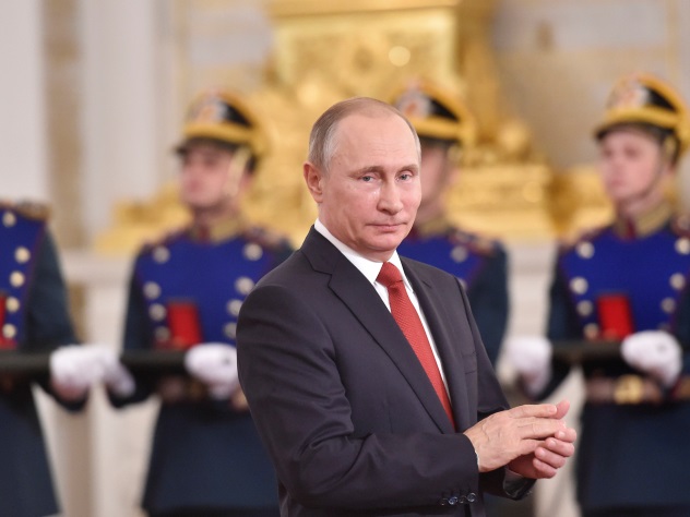 Путин показал свой секретный кабинет в Кремле