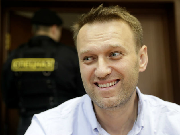 Алексея Навального могут отправить в колонию