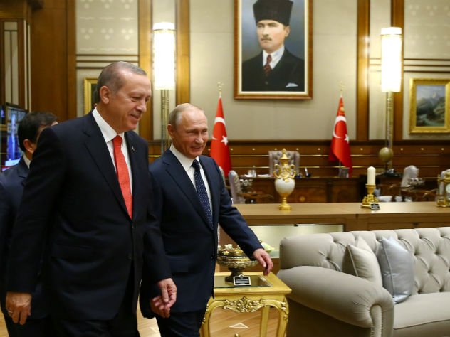 В Анкаре состоялась полуторачасовая встреча Эрдогана и Путина