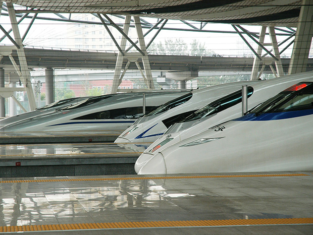 Между Пекином и Шанхаем начали курсировать самые быстрые поезда в мире