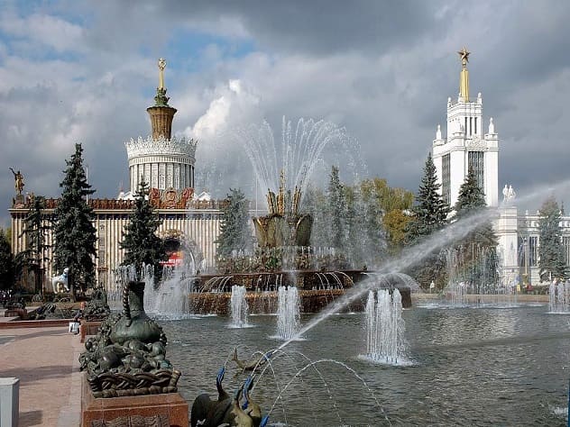 Власти Москвы объявили о закрытии сезона фонтанов