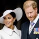 «Жизнь коротка, а семья важна»: осрамившиеся принц Гарри и Меган Маркл просятся назад в Великобританию
