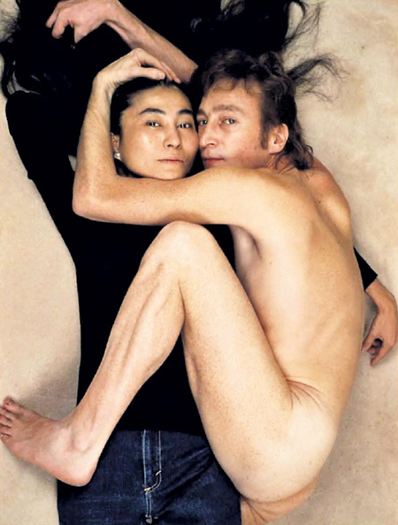 История одного фото: как был создан легендарный снимок Йоко Оно и Джона Леннона для Rolling Stone