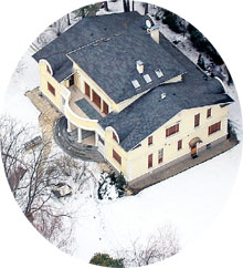 Дом Никиты Михалкова на Николиной горе: фото
