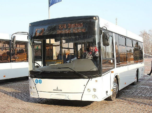 В Самаре меняют ПАЗы на белые современные автобусы