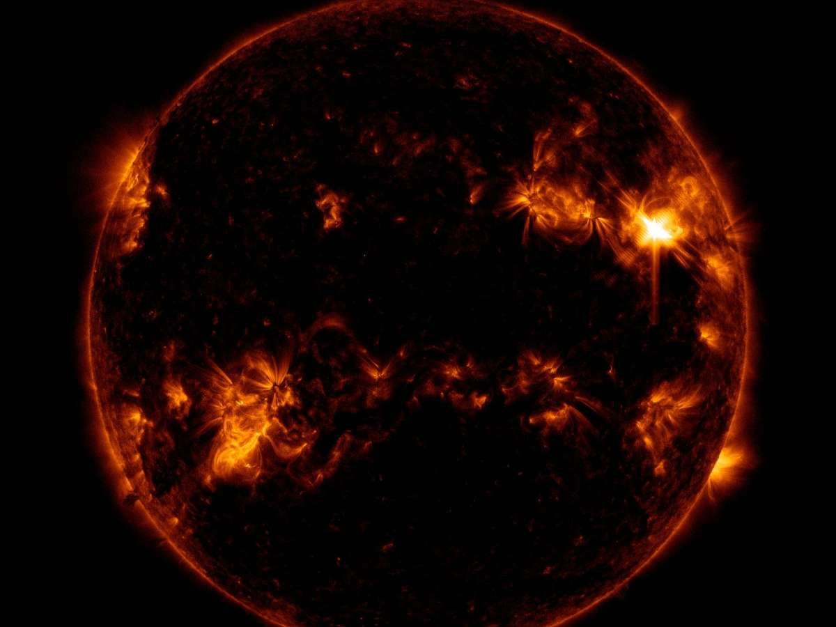 Как пережить магнитную бурю 29 ноября и сколько она продлится