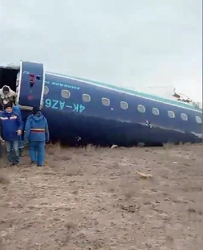 Крушение самолета, летевшего из Баку в Грозный: все подробности